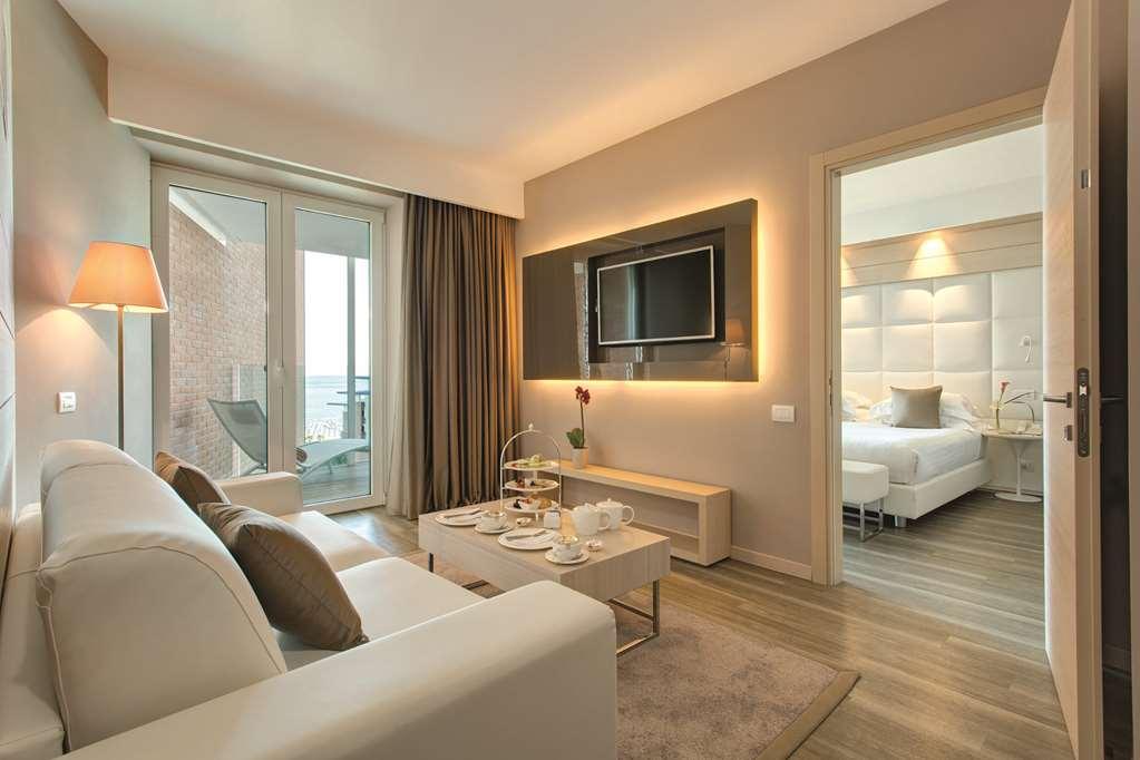 Almar Jesolo Resort And Spa Room photo